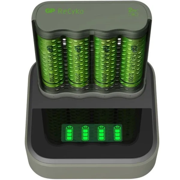 Produktas Įkroviklis GP ReCyko M451, 4xAA 2600mAh su jungčių stotele Paveikslėlis